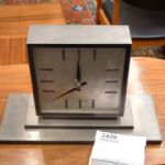 319 3428 TABLE CLOCK